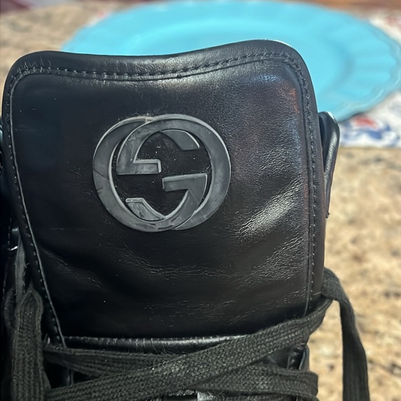 Gucci high top sneakers - Picture 2 of 11